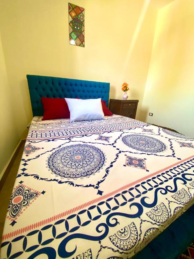 Horus Pyramids View Apartment